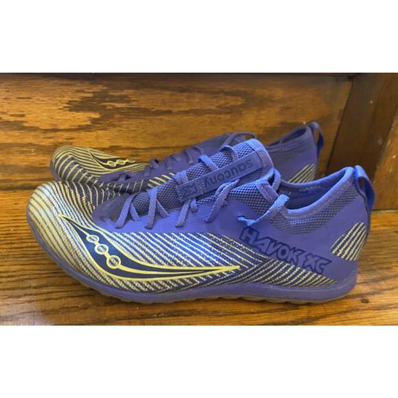Saucony Women's Havok XC2 Flat Track and Field shoes sneakers 8 Spikes Purple - Picture 3 of 7